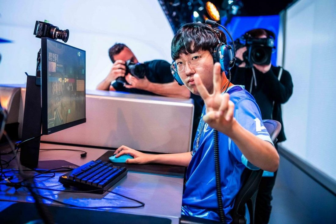 Gesture using our pc